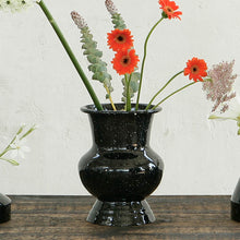 画像をギャラリービューアに読み込む, エナメル フラワー ベース カーブ | ENAMELED FLOWER VASE CURVE