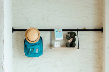 画像をギャラリービューアに読み込む, 【突っ張り棒で植物を飾る】DRAW A LINE テンションロッド A