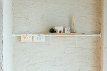 画像をギャラリービューアに読み込む, 【突っ張り棒で植物を飾る】DRAW A LINE テンションロッド A