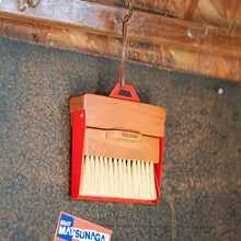 画像をギャラリービューアに読み込む, ダストパン アンド ブラシ | DUSTPAN AND BRUSH